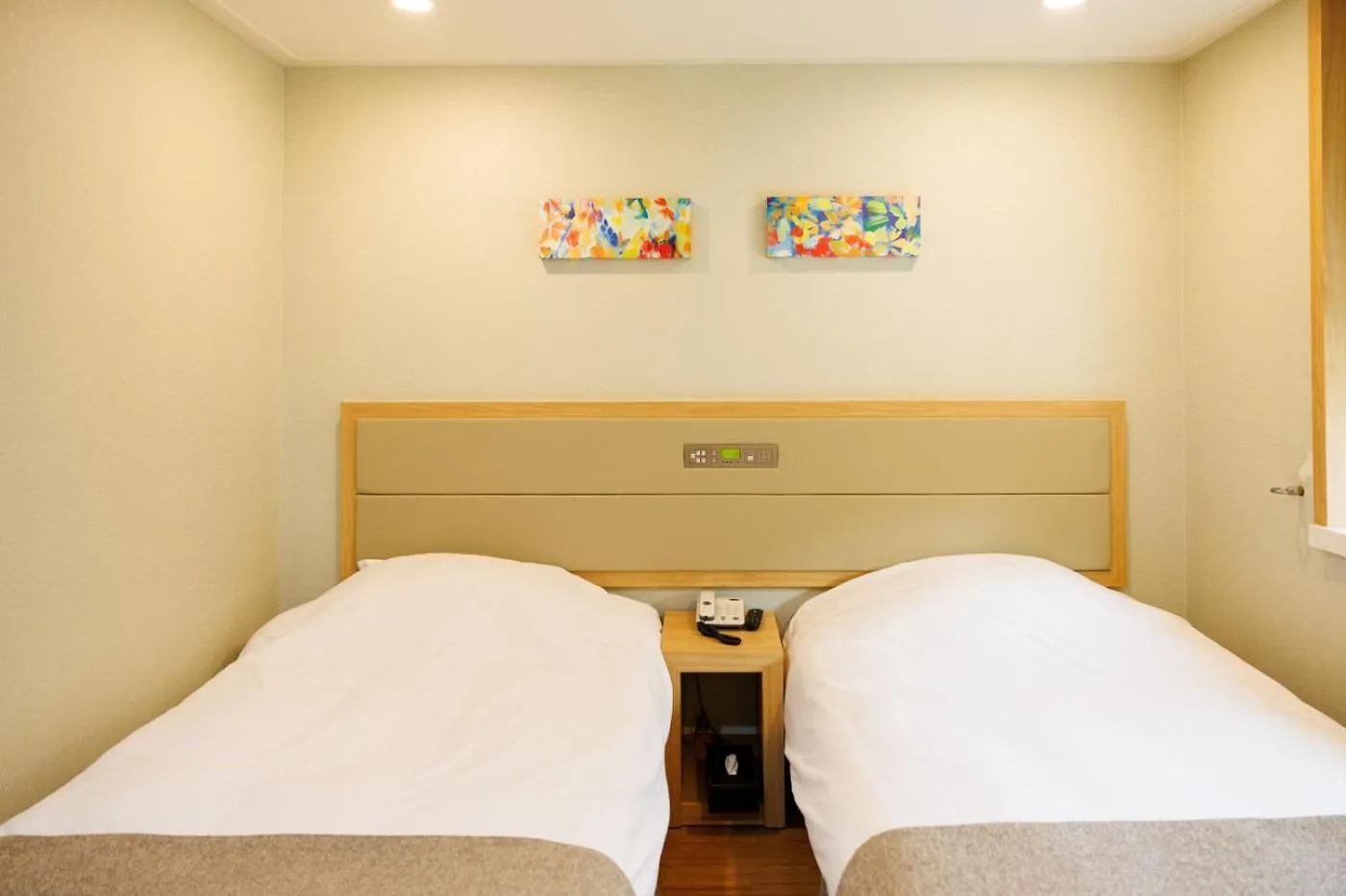 Staz Hotel Jeju Robero