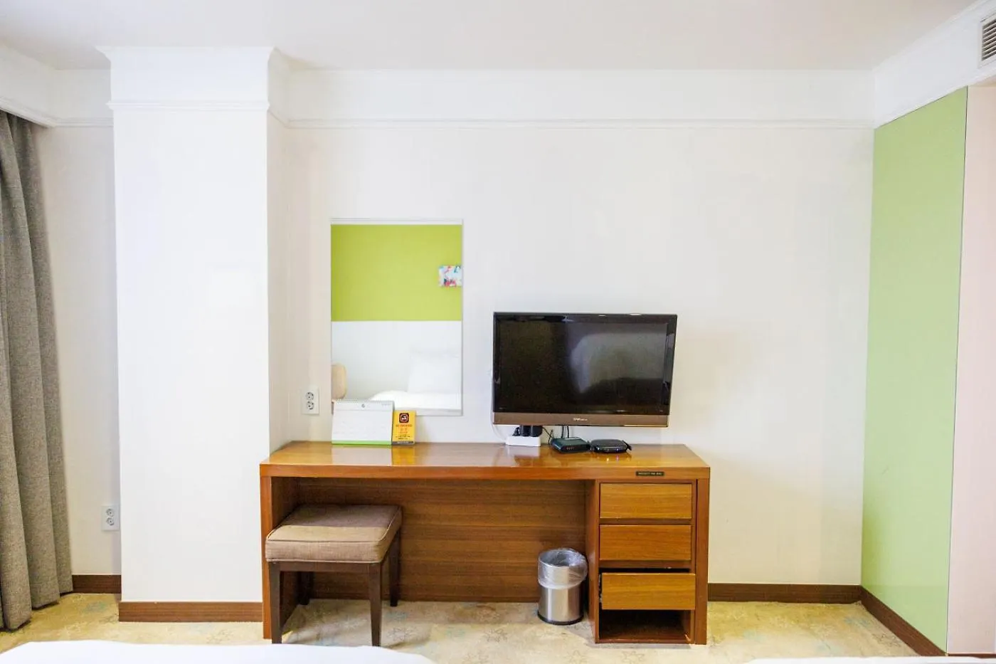 Staz Hotel Jeju Robero