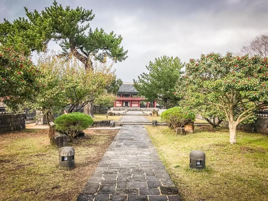 Staz Hotel Jeju Robero