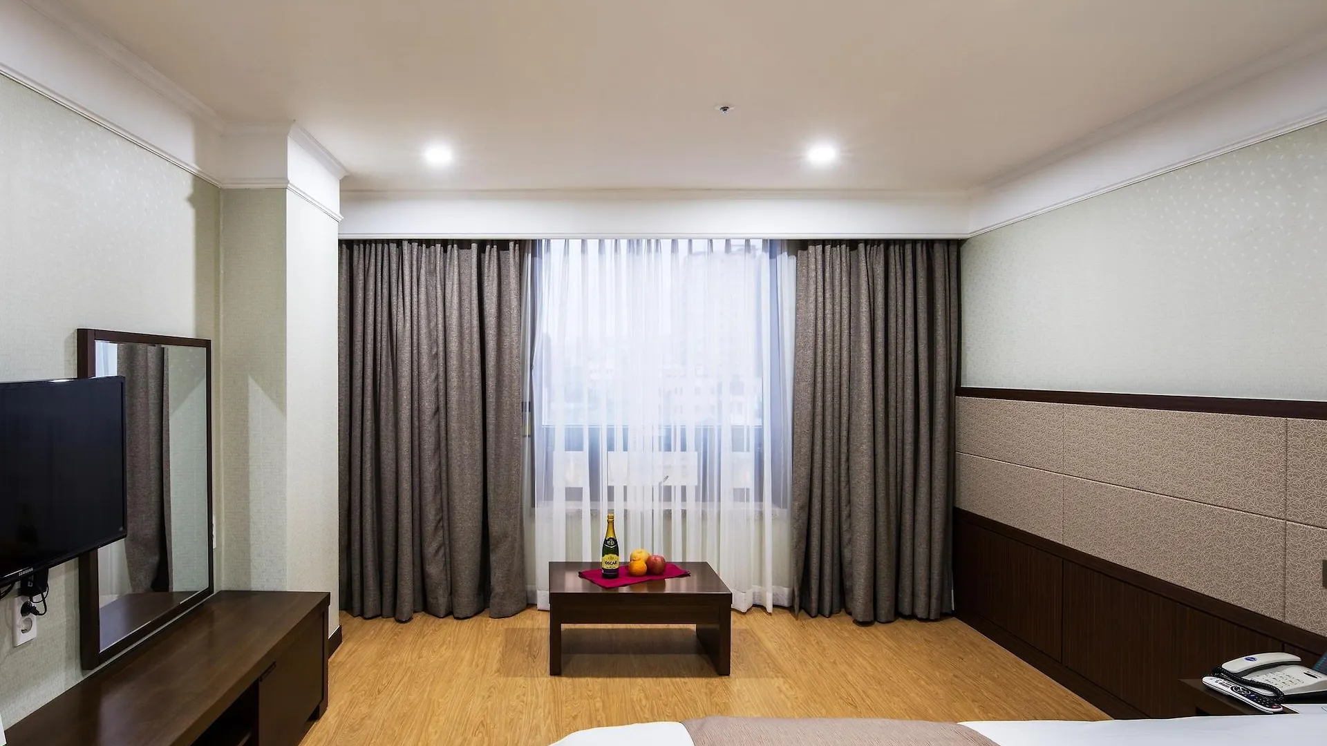 Jeju Robero Hotel