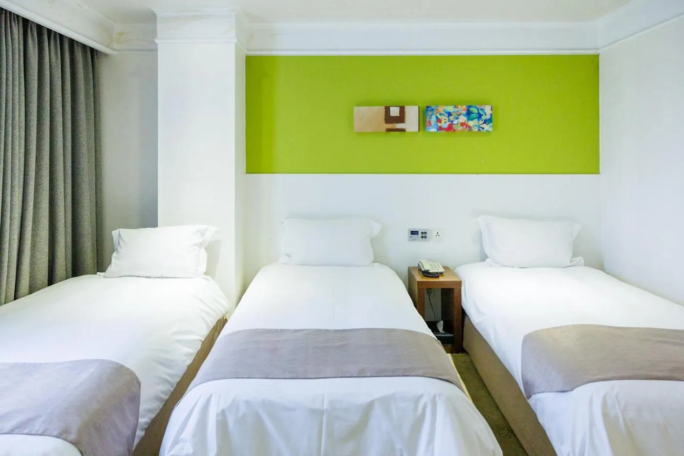 Jeju Robero Hotel